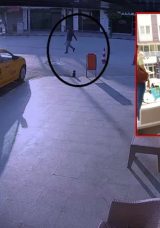 Hatay'da Satırlı Saldırganın Dehşetinden Kurtulan Taksici: "O Hamleyi Yapmasam Şimdi &Ouml;lm&uuml;şt&uuml;m!"