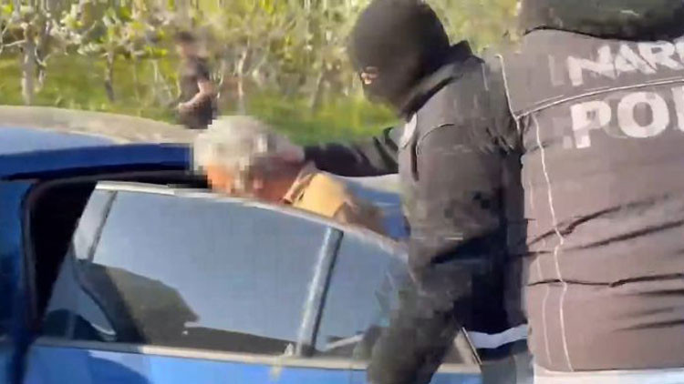 Hindistan'da Kırmızı B&uuml;ltenle Aranan Ş&uuml;pheli, Beylikd&uuml;z&uuml;'nde Yakalandı