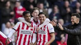 Hollanda Eredivisie&rsquo;da Şampiyon PSV Eindhoven!
