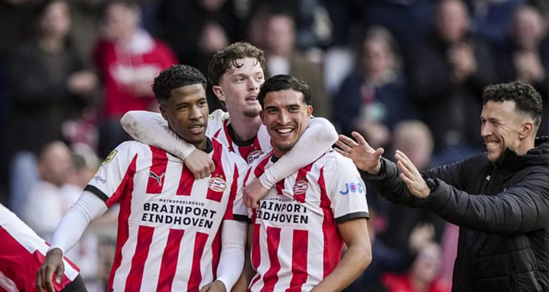 Hollanda Eredivisie’da Şampiyon PSV Eindhoven!