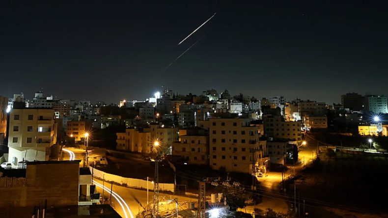 Husilerden İsrail’e ortak saldırı: İran ve Hizbullah ile vurduk