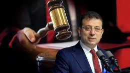 İBB'ye y&ouml;nelik 'yolsuzluk' davasında duruşma yarına ertelendi