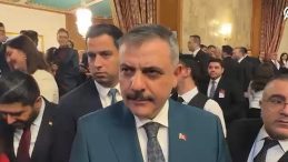 İ&ccedil;işleri Bakanı &Ccedil;ift&ccedil;i'den ara&ccedil;larda ses sistemleri ve multimedya d&uuml;zenlemesine ilişkin a&ccedil;ıklama