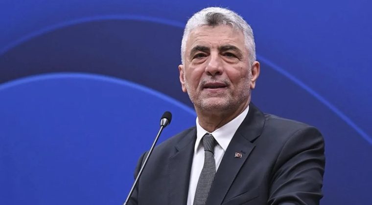 İhracatta bayram etkisi! Bakan Bolat Mart ayı dış ticaret verilerini a&ccedil;ıklıyor