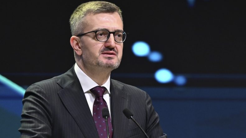 İletişim Başkanı Burhanettin Duran'dan, &Ccedil;anakkale Kara Savaşları'nın 111. yıl d&ouml;n&uuml;m&uuml;ne ilişkin paylaşım