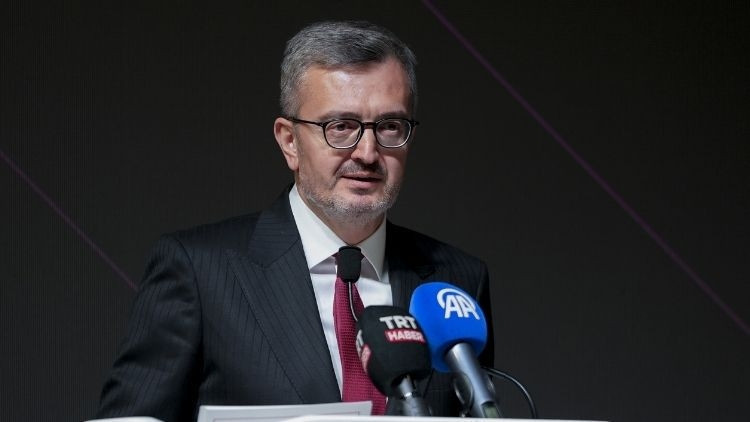 İletişim Başkanı Duran: Sahte videolar, manip&uuml;le edilmiş i&ccedil;erikler ve &ouml;rg&uuml;tl&uuml; propaganda ağları &ccedil;atışmaların yeni cephe hatlarıdır