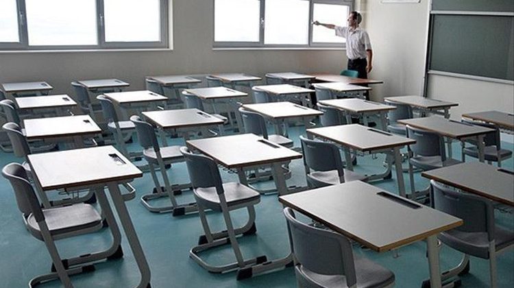 İlk tedbir kararı geldi&hellip; Vali a&ccedil;ıkladı: Okullara randevusuz giriş yapılmayacak