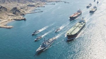 İngiltere ve Fransa&rsquo;ya H&uuml;rm&uuml;z resti: Bizden size yardım yok, gidin petrol&uuml; kendiniz alın