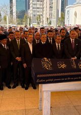 İş İnsanı Mahmut &Ccedil;alık Son Yolculuğuna Uğurlandı