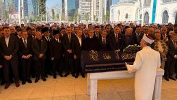 İş İnsanı Mahmut &Ccedil;alık Son Yolculuğuna Uğurlandı