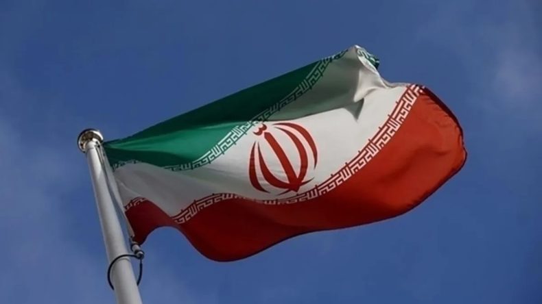 İran Dışişleri Bakanı Arak&ccedil;i, Pakistan Başbakanı Şerif ile g&ouml;r&uuml;şt&uuml;