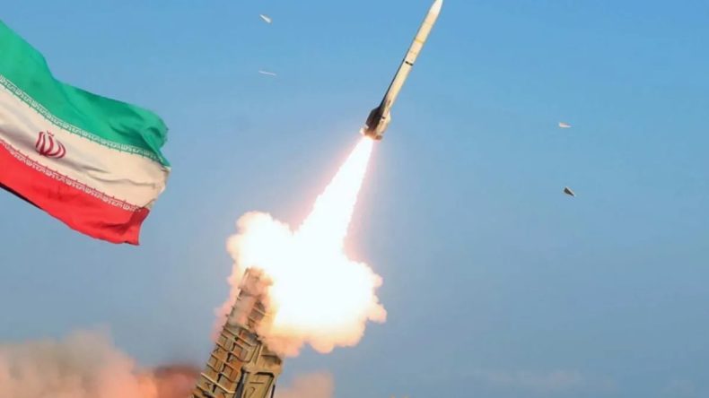 İran'da gruplara operasyon! Saldırı hazırlığında olan 239 kişi g&ouml;zaltına alındı