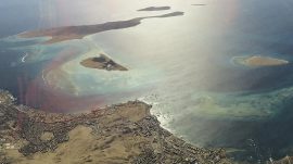 İran'dan H&uuml;rm&uuml;z Boğazı tehdidi: "Askeri gemiler yaklaşırsa karşılık verilecek"