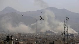 İsrail Gazze Şeridi'ne Saldırı D&uuml;zenledi: 2 Filistinli Yaralandı