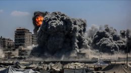 İsrail'in Gazze'ye Y&ouml;nelik Saldırılarında 5 Filistinli Hayatını Kaybetti