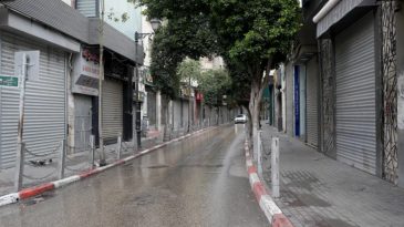 İsrail'in İdam Yasasına Karşı Doğu Kud&uuml;s'te Esnaf Genel Greve Gitti