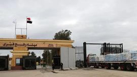 İsrail&rsquo;den skandal Refah kararı: Sınır Kapısı yeniden ge&ccedil;işlere kapatıldı