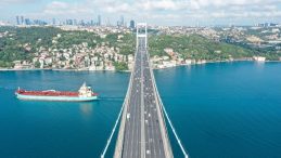 İstanbul Boğazı Deniz Trafiğine Kapatılacak