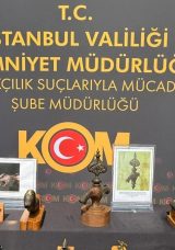 İstanbul Emniyeti Seri Operasyonlarla Paha Bi&ccedil;ilemez Tarihi Eserleri Ele Ge&ccedil;irdi