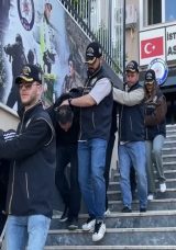 İstanbul'da sahte altın soruşturması: &Ccedil;inkodan &uuml;retip satmışlardı! Yeni g&ouml;r&uuml;nt&uuml;ler ortaya &ccedil;ıktı!