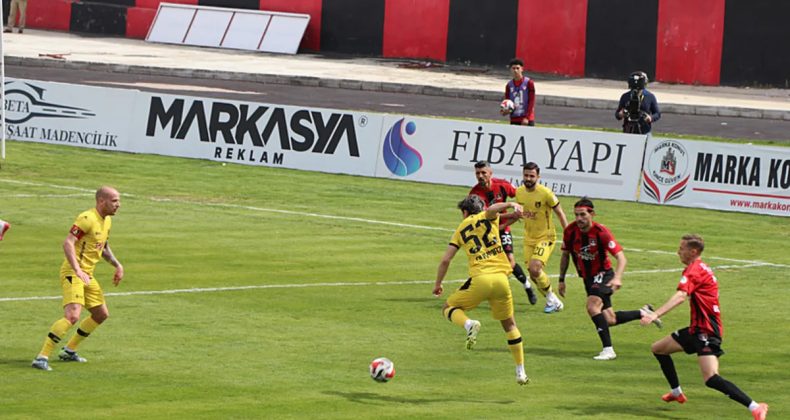 İstanbulspor, Vanspor'u deplasmanda devirdi!