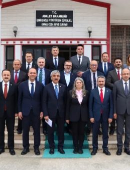 İzmir Cumhuriyet Başsavcılığı&rsquo;na bağlı ceza infaz kurumlarına inceleme ve ziyaret yapıldı