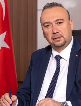 İzmir Cumhuriyet Başsavcılığı&rsquo;ndan Bornova Belediyesi&rsquo;nde &lsquo;bankamatik memuru&rsquo; iddialarına soruşturma