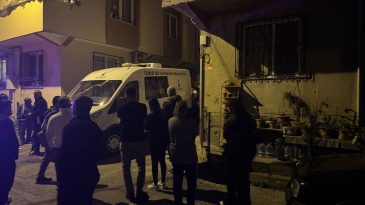 İzmir'de Cani Koca Dehşeti! Eşini Boğazından Vurarak &Ouml;ld&uuml;rd&uuml;