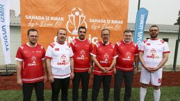 İzmir'de T&Uuml;GVA Gen&ccedil;Lig Liseler Arası Futbol Turnuvası Heyecanı Başladı!