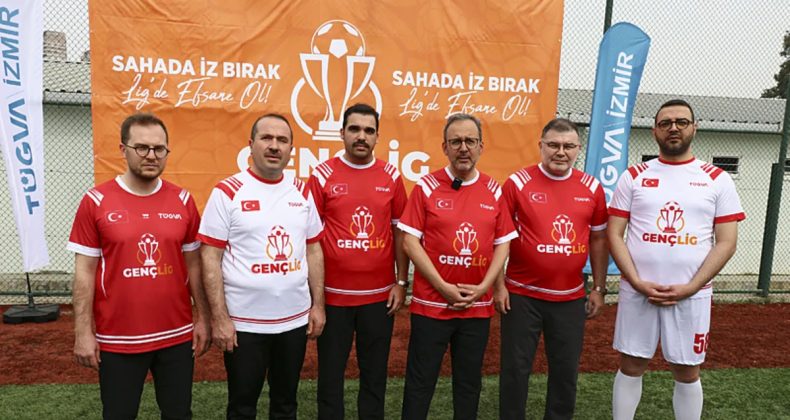 İzmir'de T&Uuml;GVA Gen&ccedil;Lig Liseler Arası Futbol Turnuvası Heyecanı Başladı!