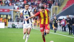 İzmir&rsquo;de 6 Gol Atıldı, Kazanan &Ccedil;ıkmadı