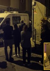 İzmir&rsquo;de Korkun&ccedil; Olay! Tartıştığı Eşini Boğazından Vurarak &Ouml;ld&uuml;rd&uuml;