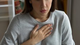 Kalp krizi mi panik atak mı? Hangi belirti tehlike &ccedil;anı?