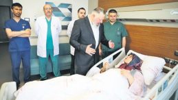 Karnından 6 yılda 20 kilo t&uuml;m&ouml;r &ccedil;ıktı
