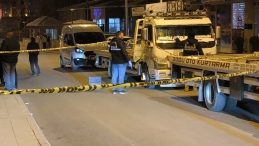 Kars'ta Sokak Ortasında Silahlı Saldırı