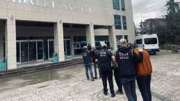 Kilis ve Gaziantep&rsquo;te DEAŞ Operasyonu: 2 Tutuklama, 5 Deport