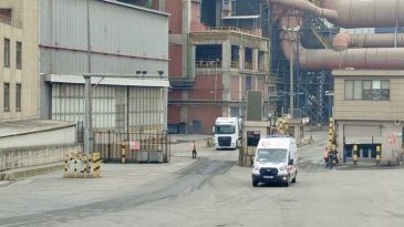 Kocaeli'de Fabrikada Y&uuml;ksekten D&uuml;şen 3 İş&ccedil;i Hayatını Kaybetti