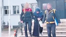Kocasını vahşice &ouml;ld&uuml;rd&uuml;