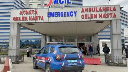 Komşuların g&uuml;r&uuml;lt&uuml; kavgasında silah &ccedil;ekildi: Karı-koca vuruldu!