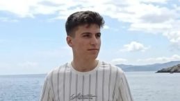 Kontrolden &Ccedil;ıkan Ara&ccedil; Takla Attı! 17 Yaşındaki Gen&ccedil; Hayatını Kaybetti