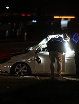 Kontrolden Çıkan Araç, Tırdan İninen Şoföre Çarptı: 1 Ölü