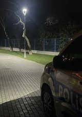 Konya&rsquo;da Parkta Bı&ccedil;aklı Kavga: 3 Kişi Yaralandı!