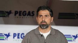 Konyaspor'da İlhan Palut&rsquo;tan Oyun Disiplini Vurgusu!