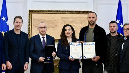 Kosova Milli Futbol Takımı&rsquo;na Cumhurbaşkanlığı Liyakat Madalyası!