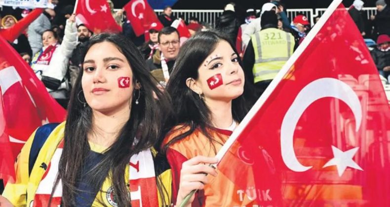 Kosova, Türkiye'ye döndü