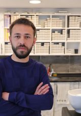 Kuaf&ouml;rde 26 Bin Liralık Vurgun: T&uuml;m İşlemleri Bitti &Ouml;demeden B&ouml;yle Ka&ccedil;tı!