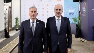 Kurtulmuş, Bosna Hersek Halklar Meclisi Başkanı Ademovi&ccedil; ile Bir Araya Geldi