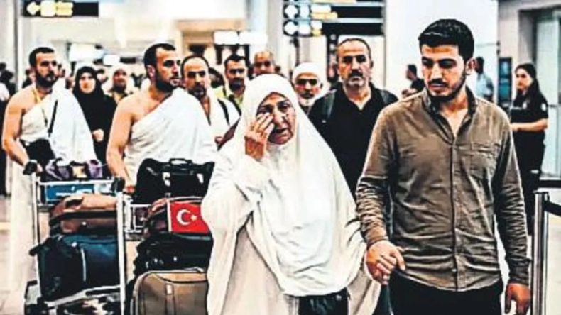 Kutsal Topraklarda Mahsur Kalan Umreciler Döndü