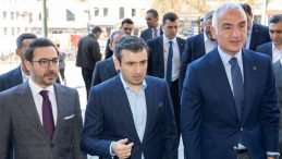 K&Uuml;ME, Karak&ouml;y Palas&rsquo;ta 'M&uuml;mk&uuml;n' temasıyla ArtıK&Uuml;ME 2025 ve ODAK sergilerini tanıttı