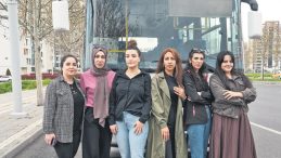 &lsquo;Otob&uuml;s şof&ouml;r&uuml; olmak hayalimizdi&rsquo;